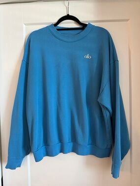 Alo Accolade Crew Neck Pullover, Azure Blue, Size M